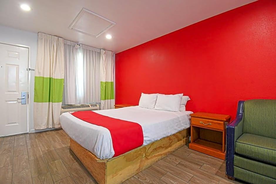 Oyo Hotel San Antonio Near At&T Center Kültér fotó
