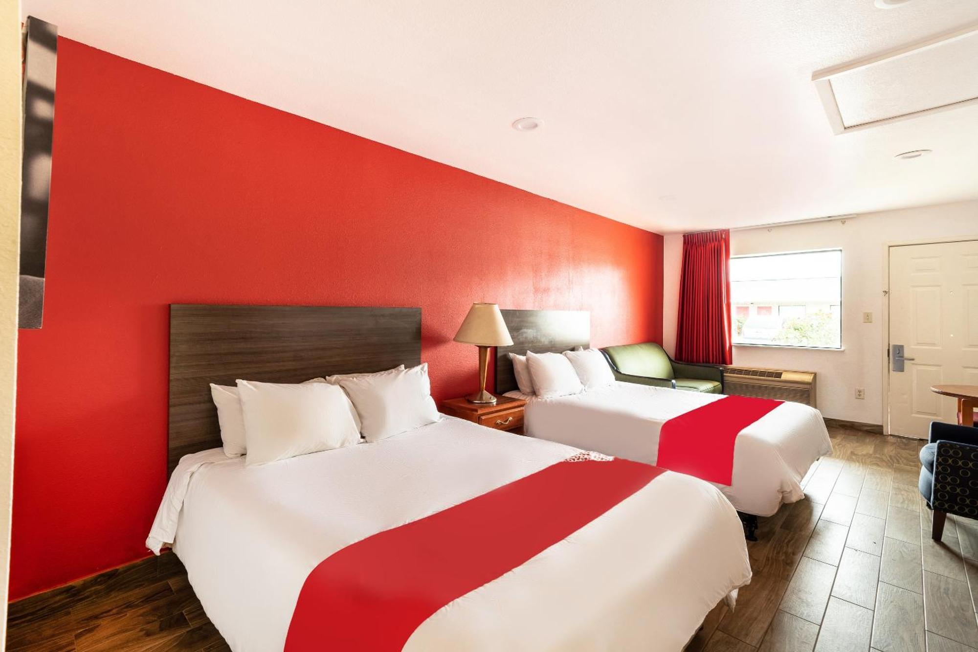 Oyo Hotel San Antonio Near At&T Center Kültér fotó